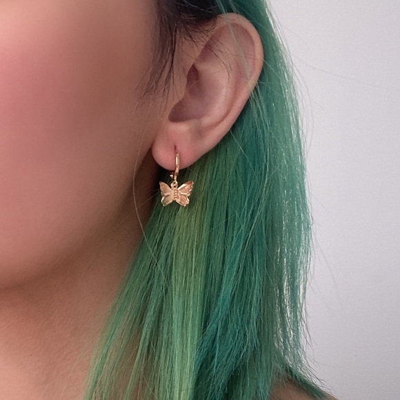 NEW IN! gold butterfly drop earrings (buy 1 get two free!!!) - Picture 2 of 6